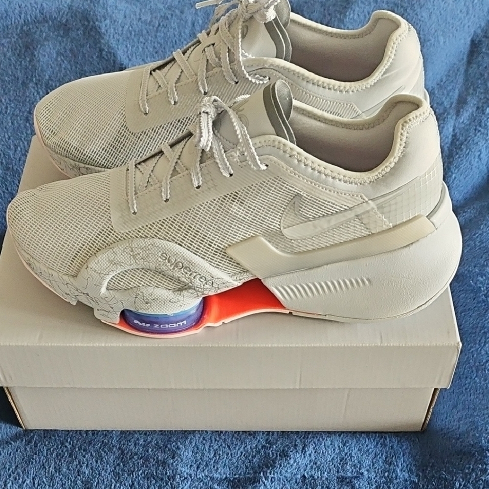 NIKE AIR ZOOM SUPER REP 3 Vol Cream Blue Orange